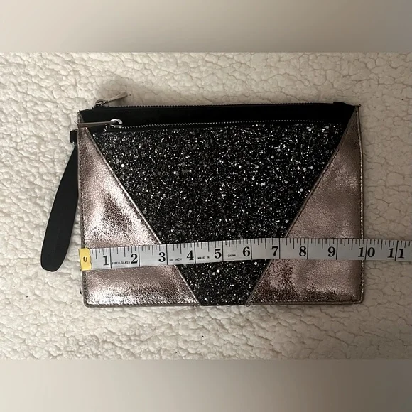 Express Sparkle Clutch - Picture 4 of 5